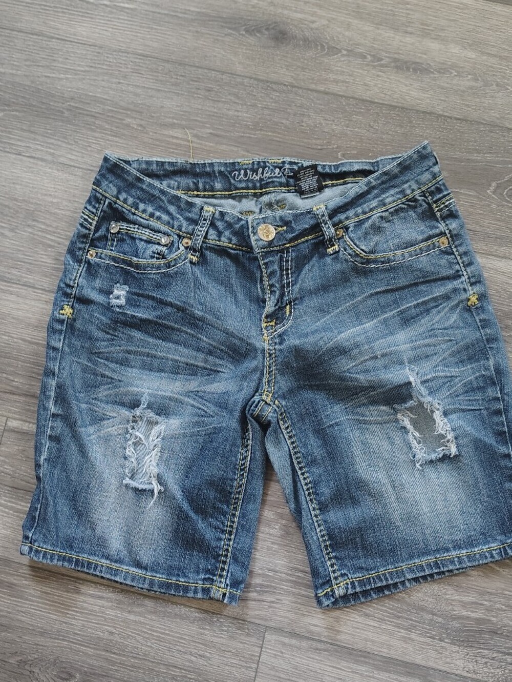 Wishful Park Women’s Distressed Blue Denim Shorts Size 11
